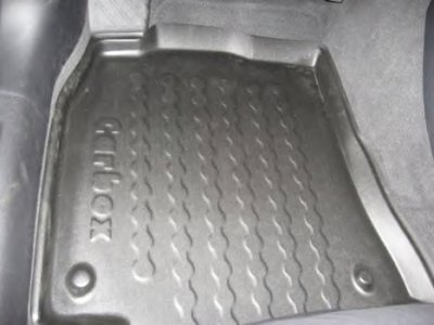 Резиновый коврик с защитными бортами Carbox Floor CARBOX купить