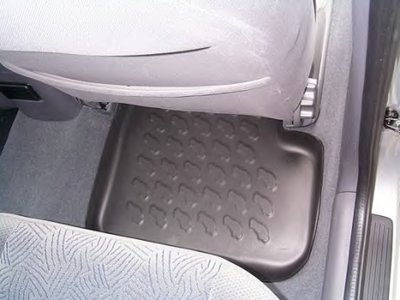 Резиновый коврик с защитными бортами Carbox Floor CARBOX купить