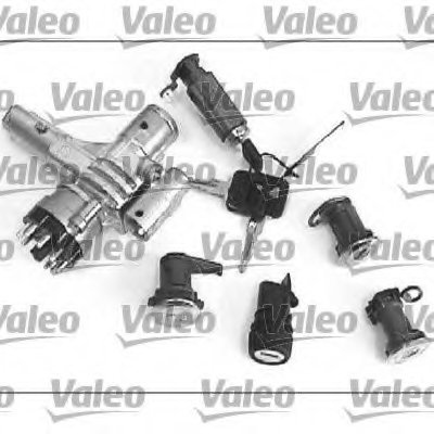 Комплект цилиндра замка VALEO купить