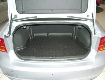 Лоток багажного/грузового отсека Carbox Form CARBOX купить