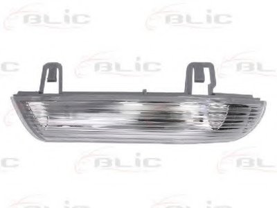 Повторитель поворота на зеркало VW Golf V/VI 04-13 (L) (белый)