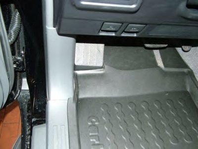 Резиновый коврик с защитными бортами Carbox Floor CARBOX купить